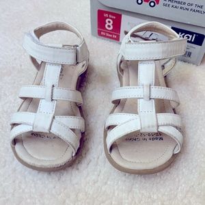 See Kai Run Harper Sandals White Leather, size 8 Toddler 24